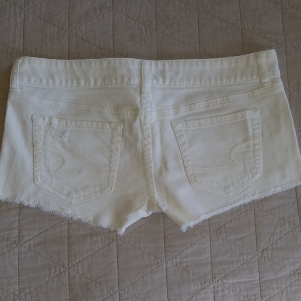 AE shorts - Picture 5 of 7